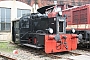 Deutz 10904 - SEM "100 211-2"
22.08.2009 - Chemnitz-Hilbersdorf, Sächsisches Eisenbahnmuseum
Sven Hoyer