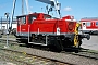 O&K 26487 - DB Cargo "333 678-1"
17.05.2002 - Rostock-Seehafen, Kombiwerk
Rolf Wiemann † (Archiv deutsche-kleinloks.de)